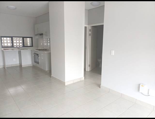 2 BEDROOM APARTMENT TO LET IN EMBERTON ESTATE